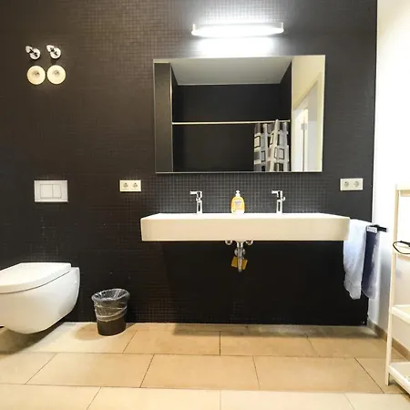 Apartment 2 - High-quality In The Heart Of 2 *