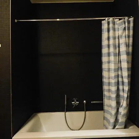 2 - High-quality In The Heart Of 2 * Stuttgart