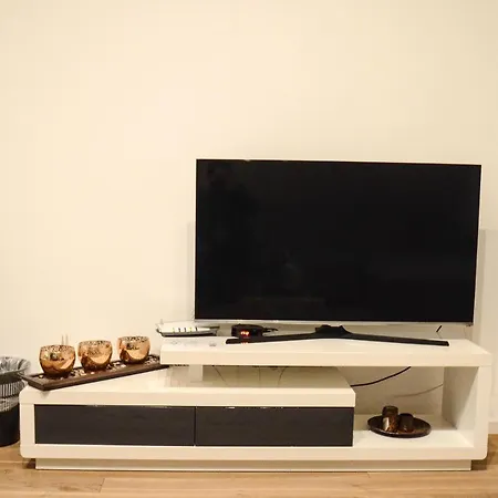 2 - High-quality In The Heart Of 2 Апартаменты