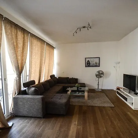 2 - High-quality In The Heart Of 2 Апартаменты Штутгарт