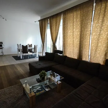 Apartment 2 - High-quality In The Heart Of 2 *