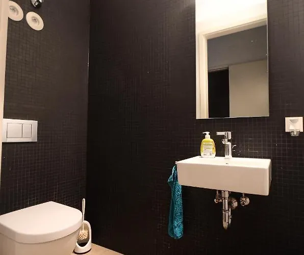 2 - High-quality In The Heart Of 2 Apartament Stuttgart