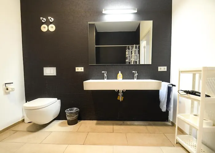 Apartament 2 - High-quality In The Heart Of 2 *