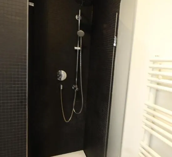 Apartament 2 - High-quality In The Heart Of 2