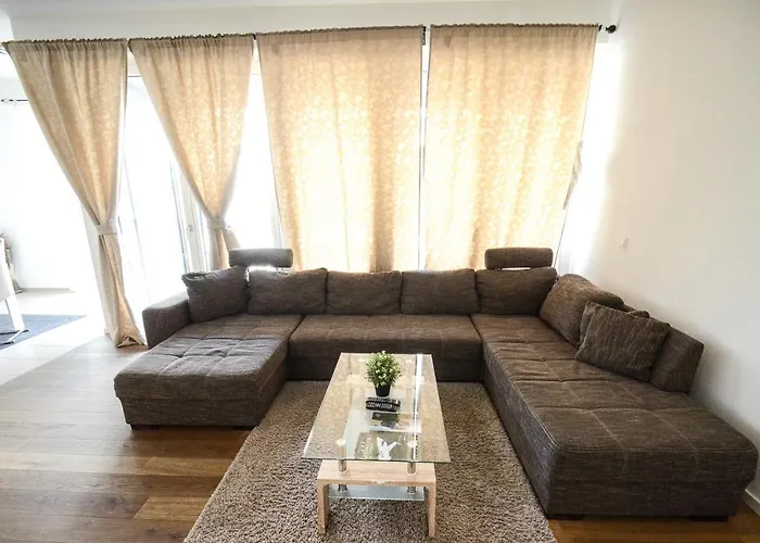 Apartament 2 - High-quality In The Heart Of 2