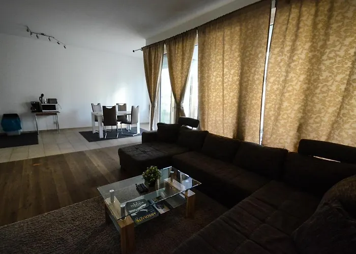 Apartament 2 - High-quality In The Heart Of 2 *