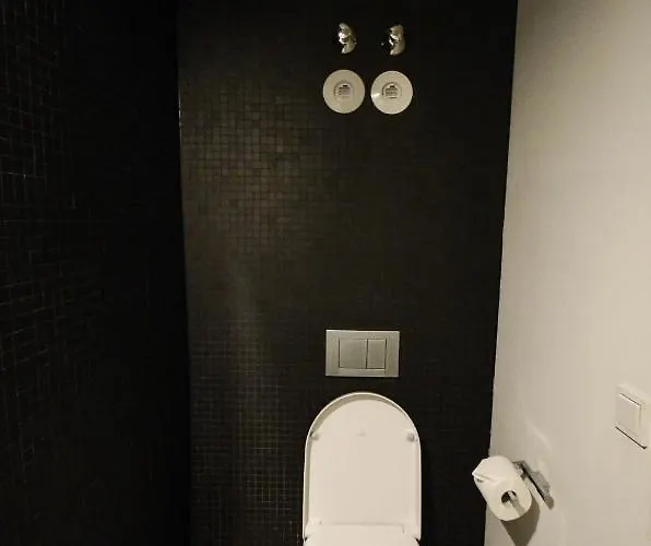 2 - High-quality In The Heart Of 2 Apartament Stuttgart