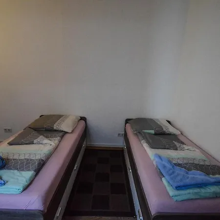 2 - High-quality In The Heart Of 2 Stoccarda